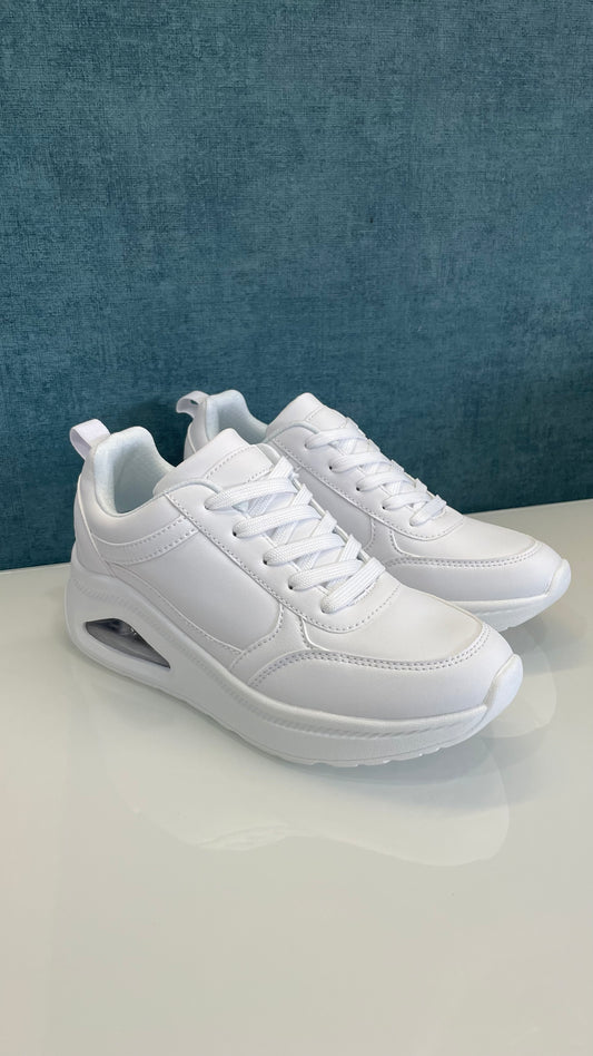 SNEAKERS BASIC