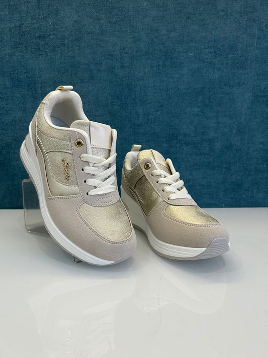 SNEAKERS DESYA