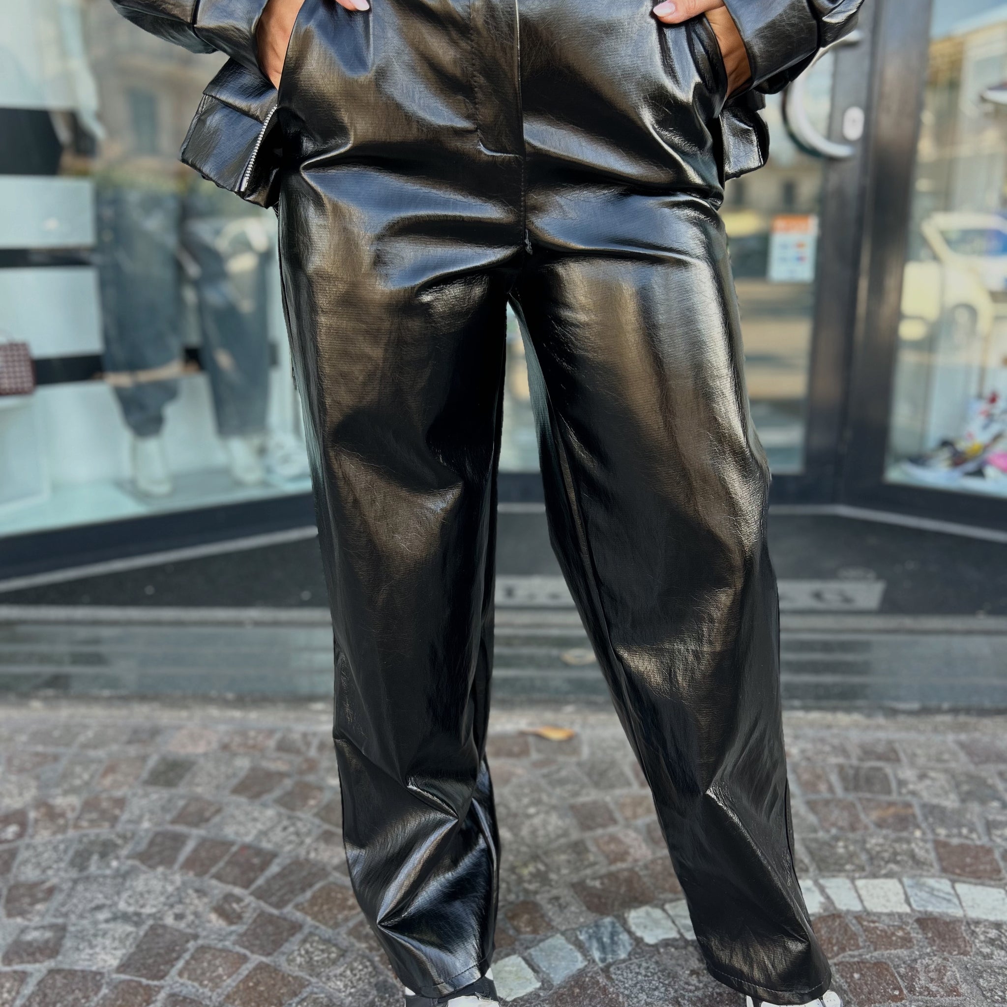 PANTALONE VINILE