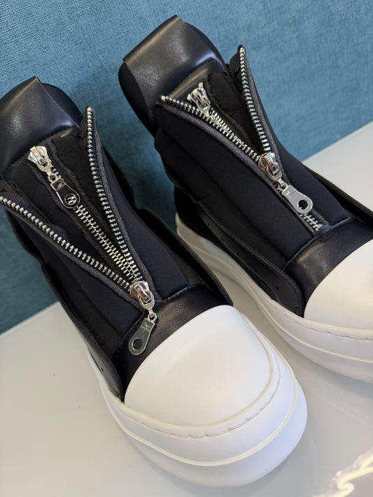SNEAKERS TOKYO