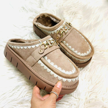 SABOT PELUCHE
