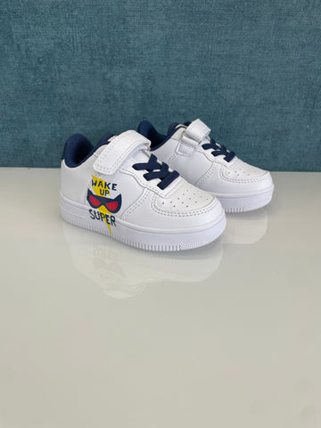 SNEAKERS MAKE BIMBO