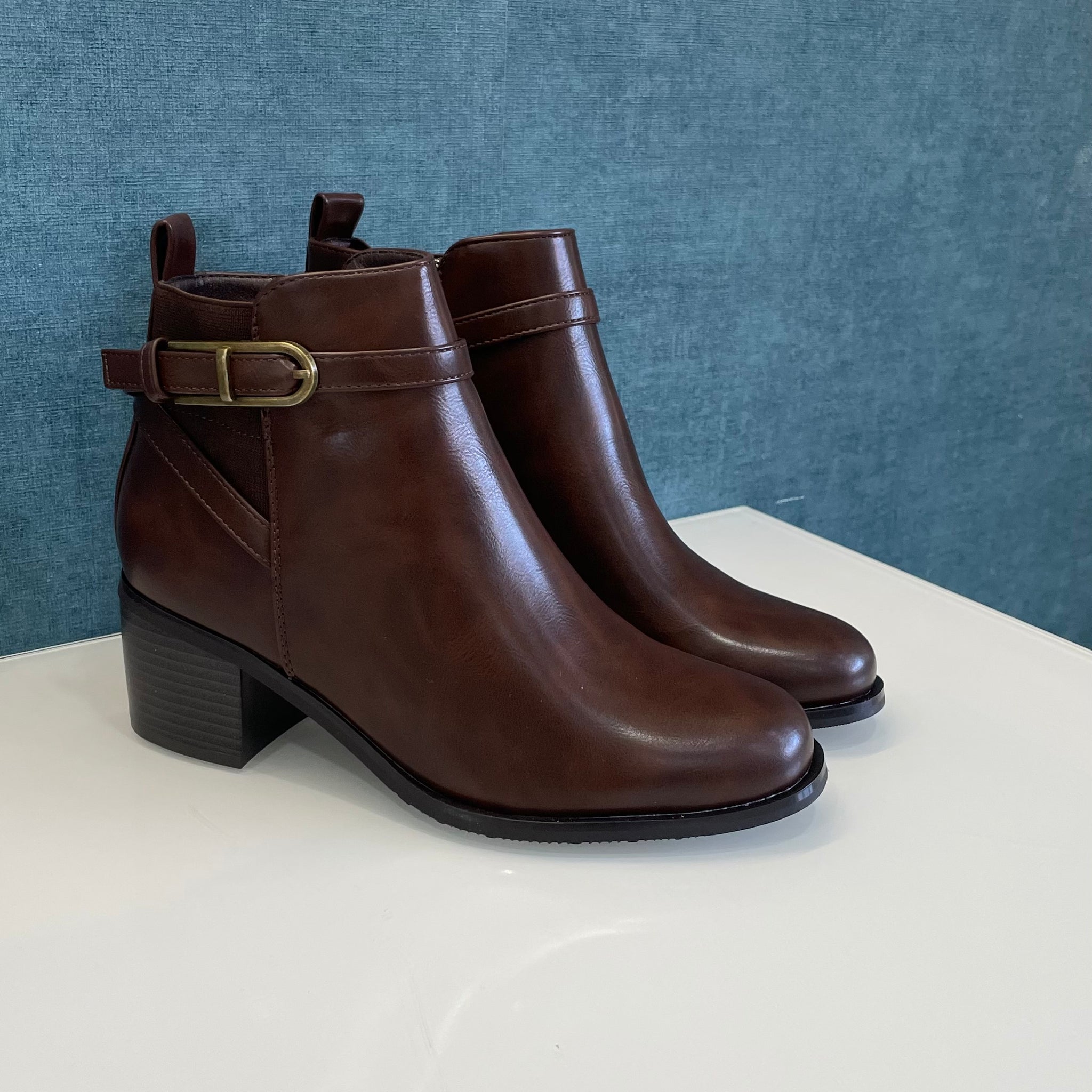 STIVALETTO BAILA